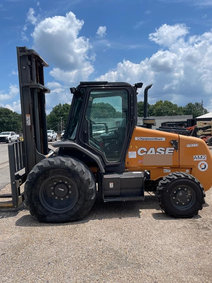 2021 CASE 588H