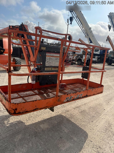2019 JLG 660SJ