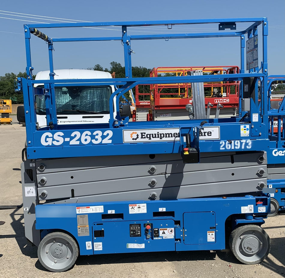 2022 GENIE GS-2632