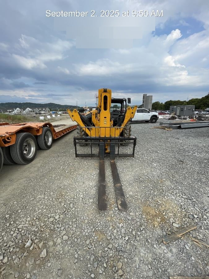 2023 JCB 510-56