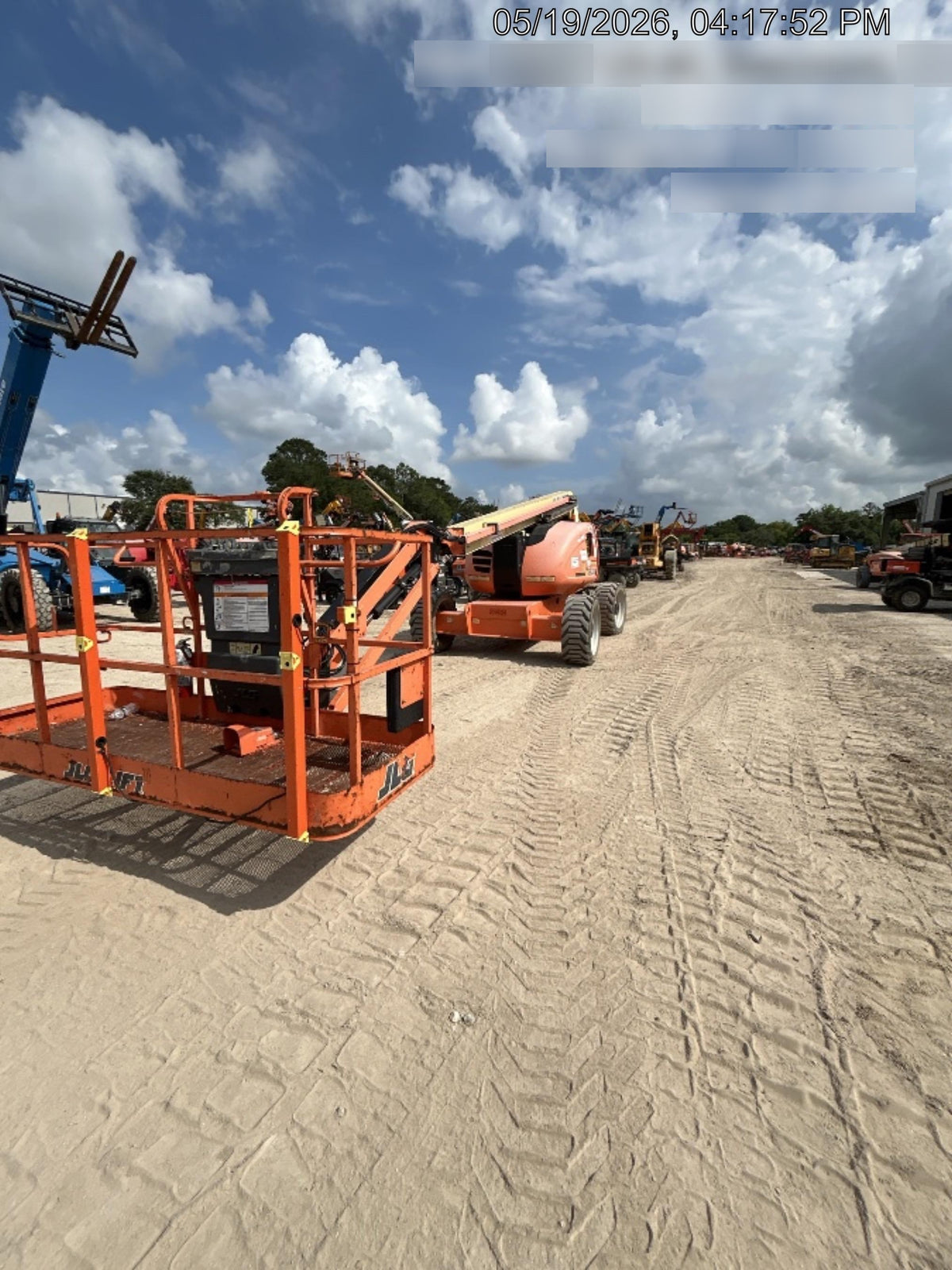 2019 JLG 600AJ