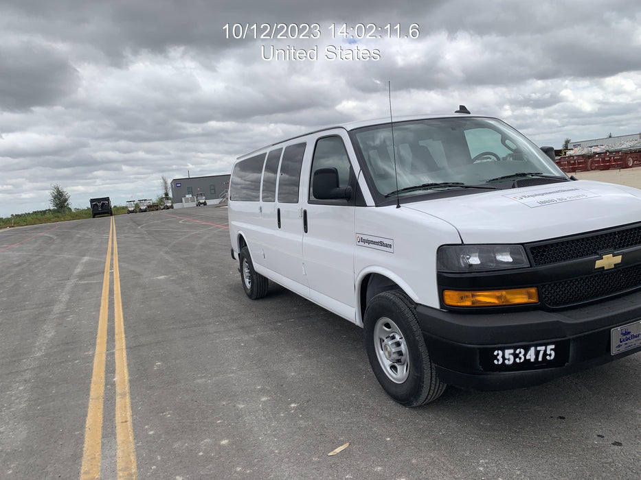 2023 CHEVROLET Express Van - Rental