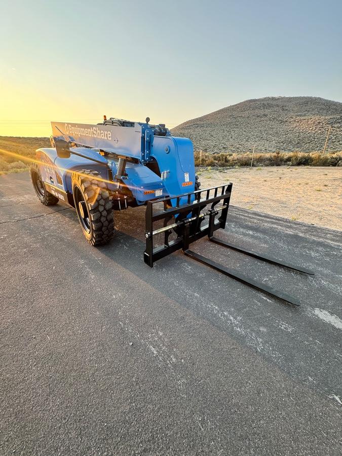 2025 GENIE GTH-844