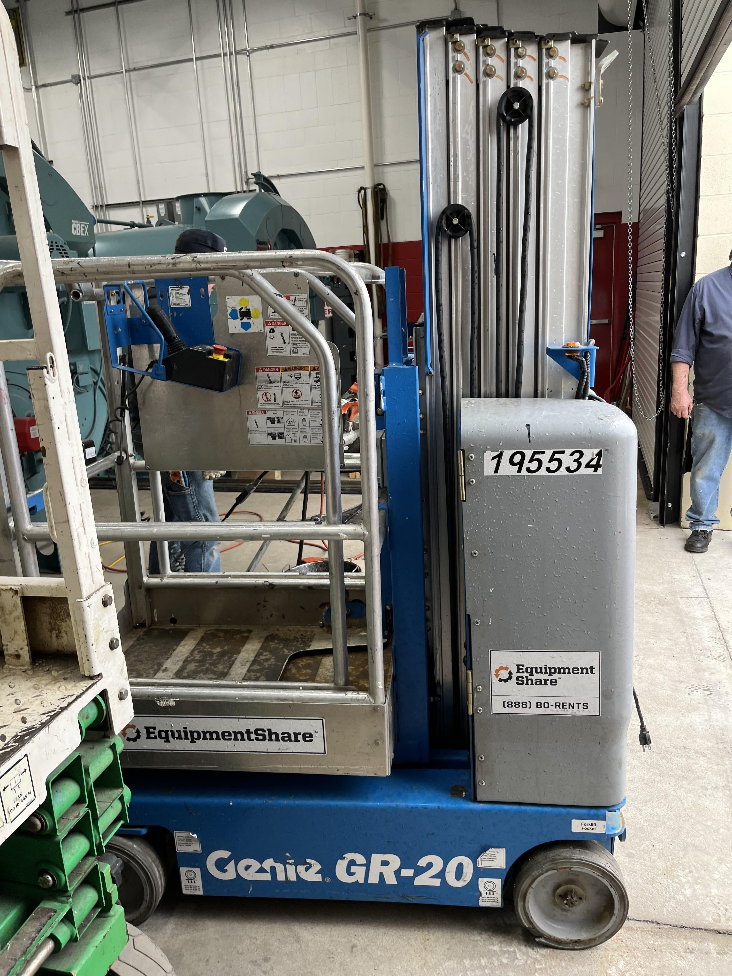 2021 GENIE GR-20