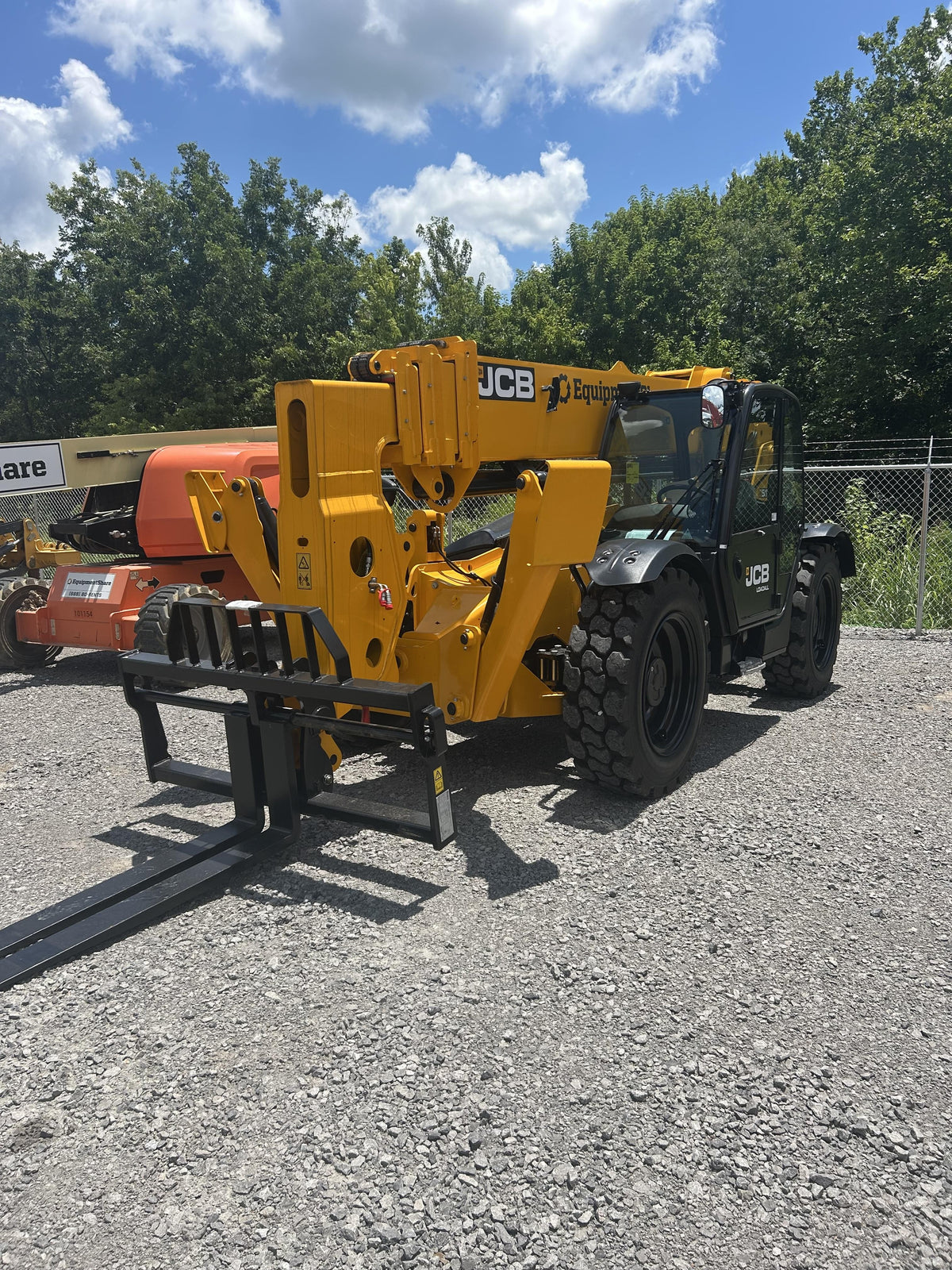 2026 JCB 512-56