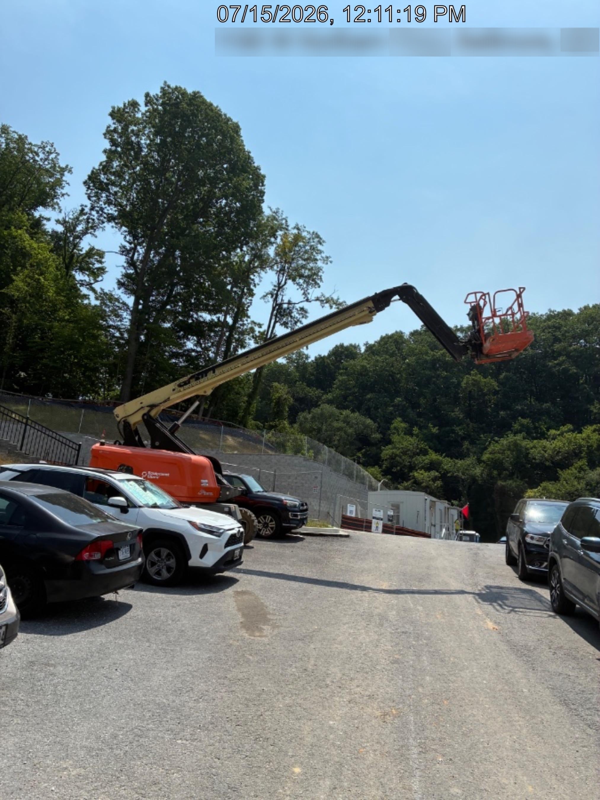 2025 JLG 660SJ