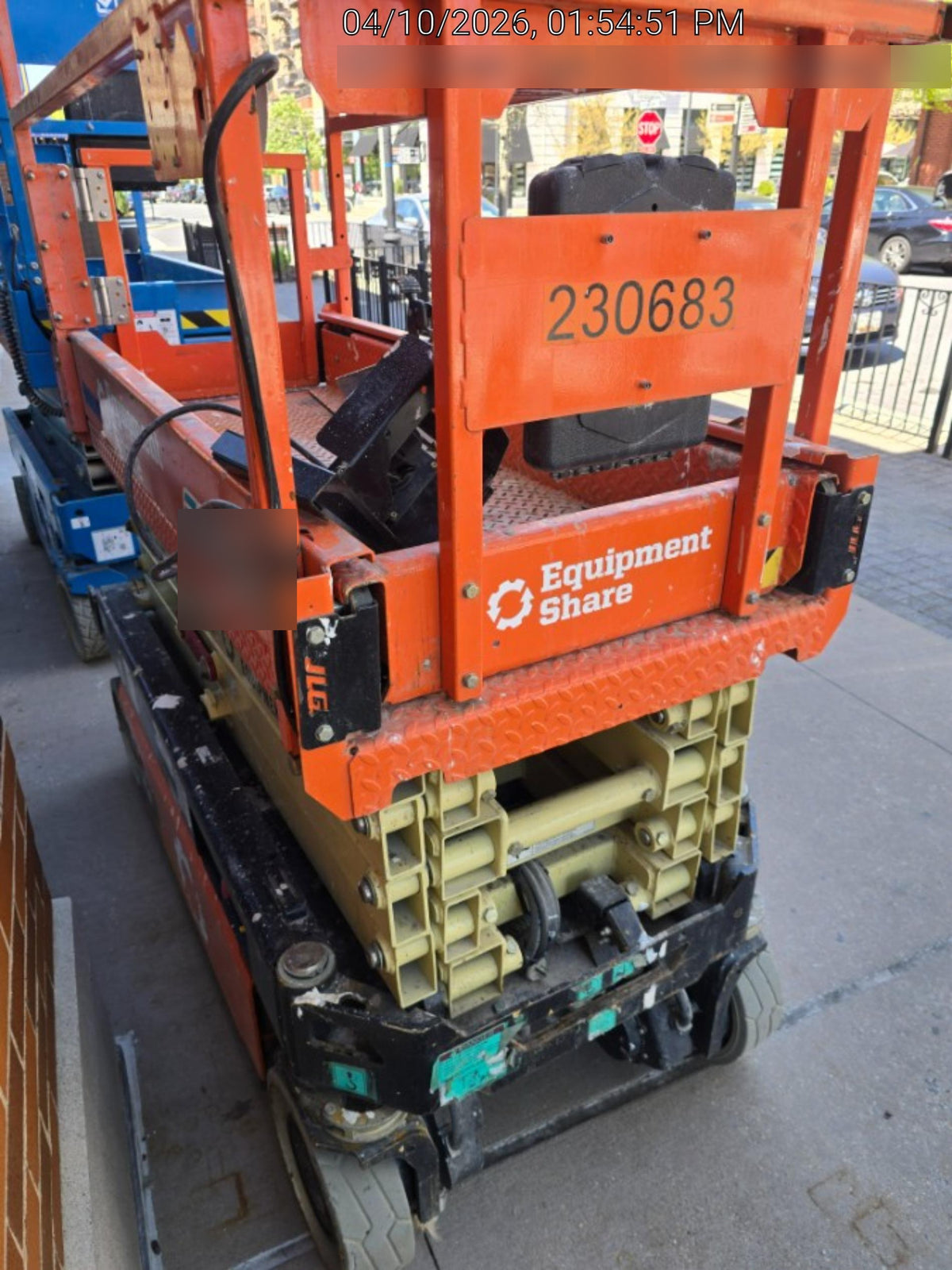 2022 JLG ES1932