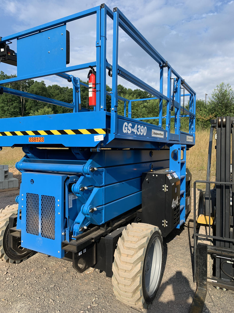 2022 GENIE GS-4390 RT