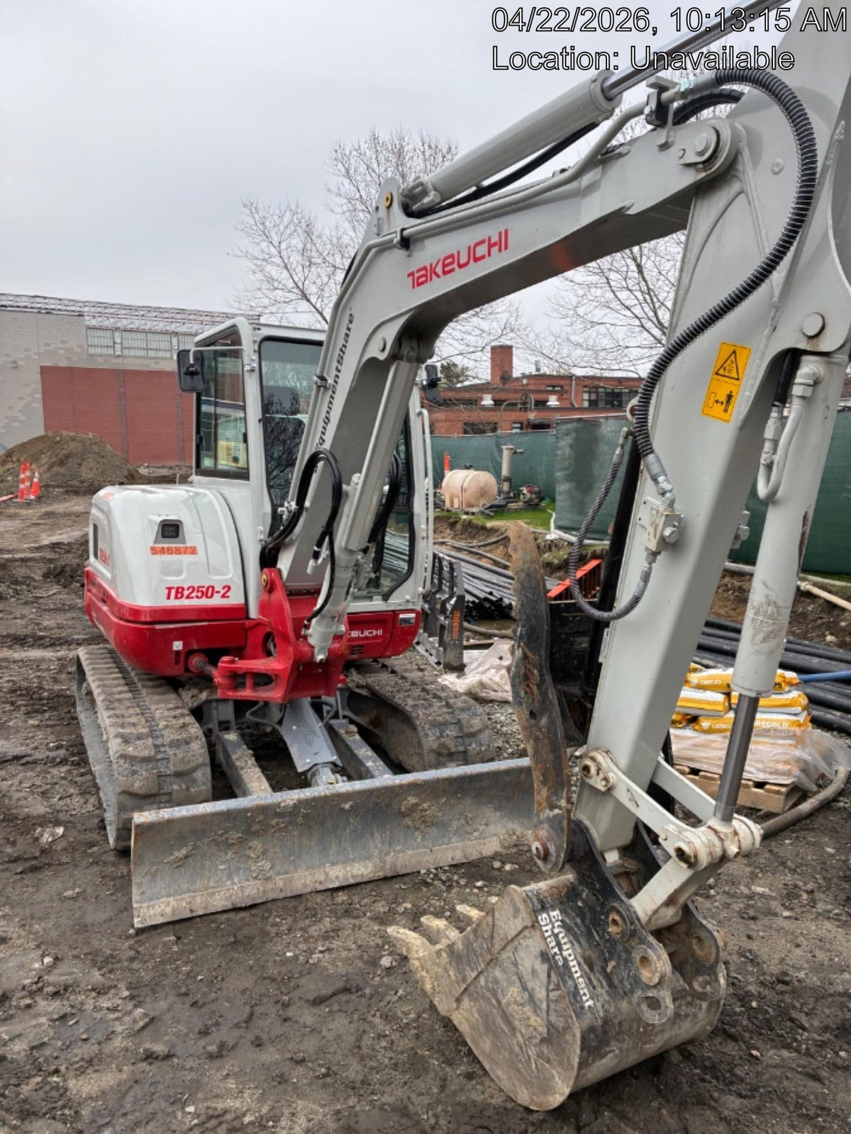 2025 TAKEUCHI TB250-2CR