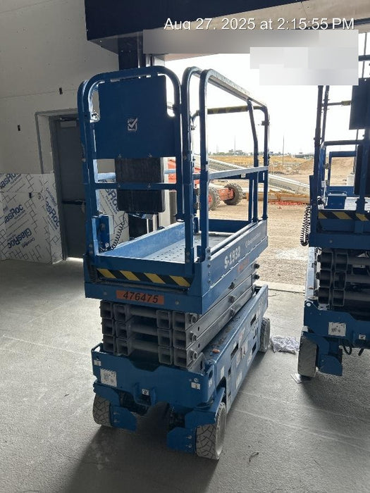 2019 Genie GS-1930 Fixed rails with chain Entry