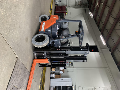 2022 TOYOTA 50-8FGU25