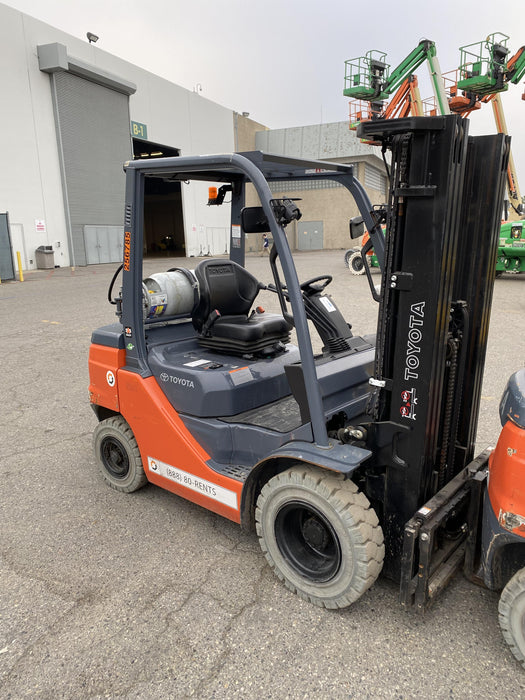 2022 TOYOTA 50-8FGU25