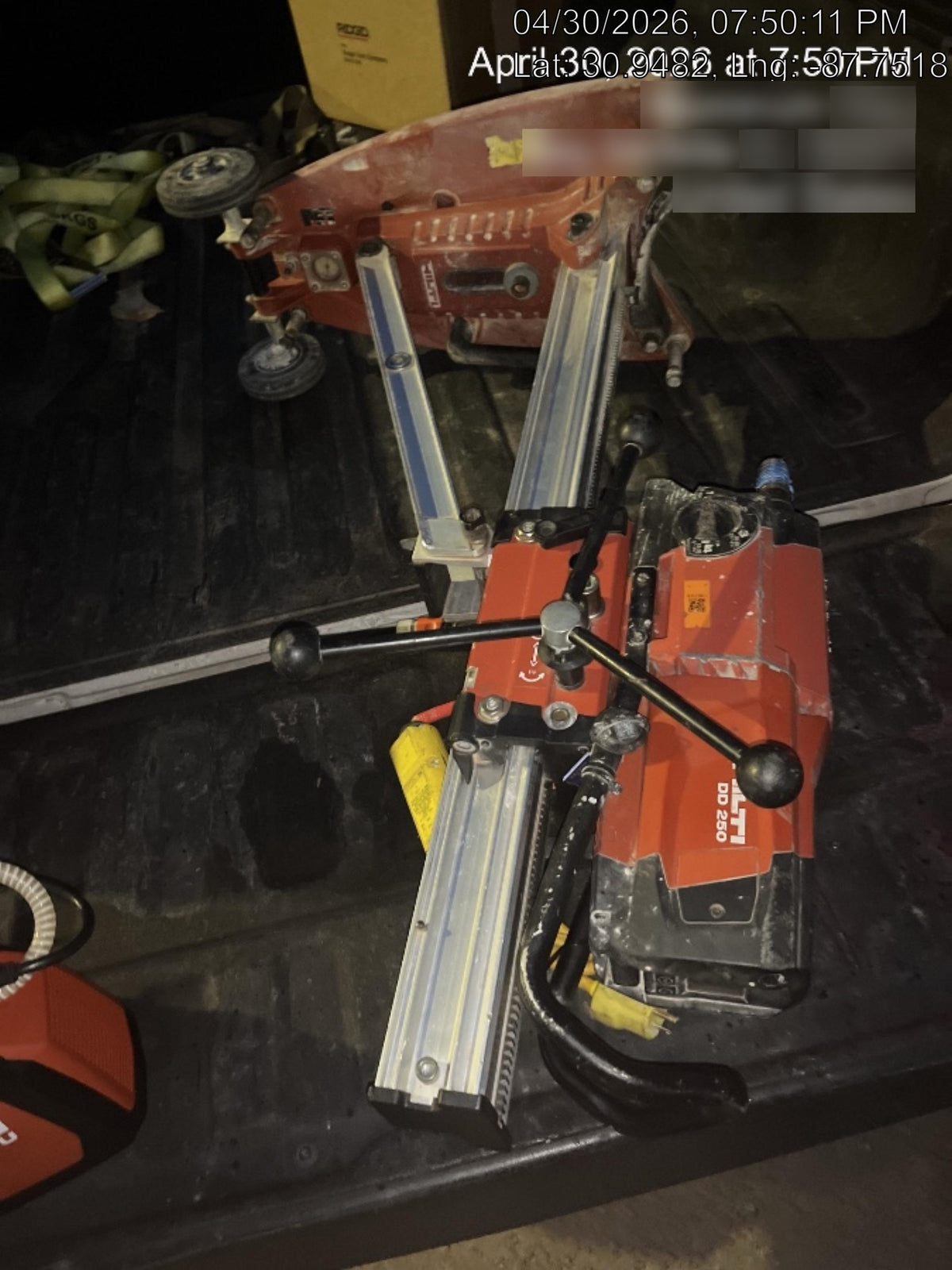 2021 HILTI DD250E