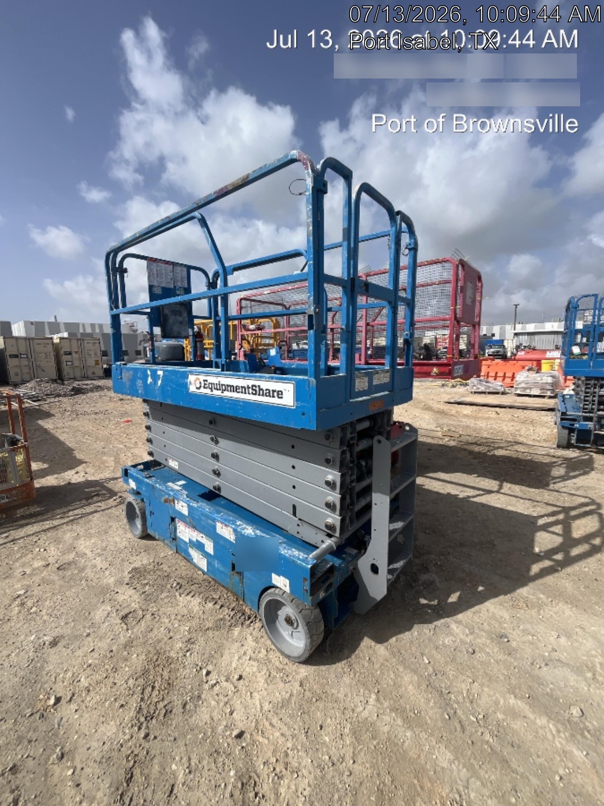 2018 GENIE GS-4047