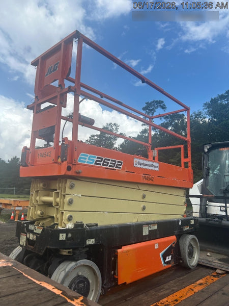 2021 JLG ES2632
