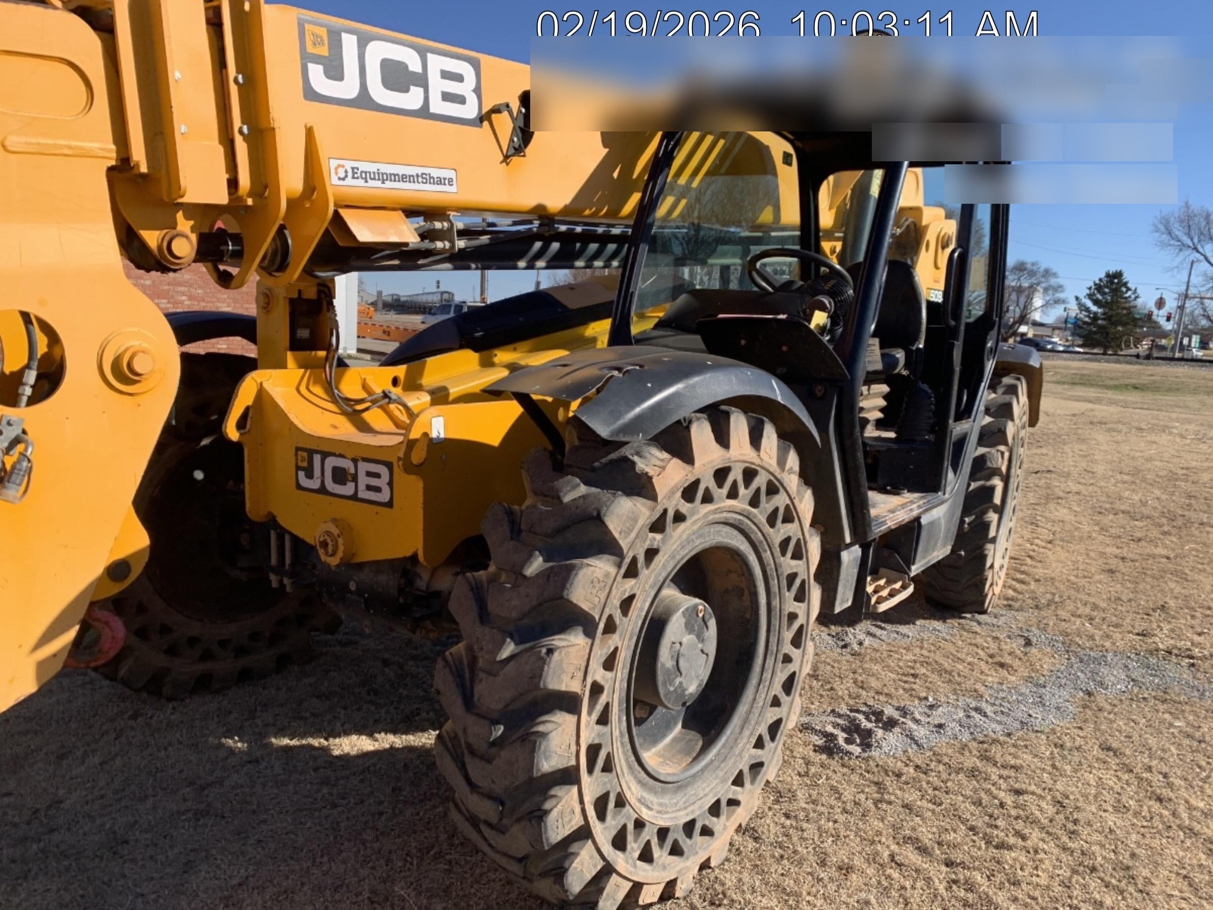 2019 JCB 509-42 74 HP w/Open ROPS, Beacon, Aux Hydraulics, LED Work lights, Solid Tires 66" Carriage/60" Forks
