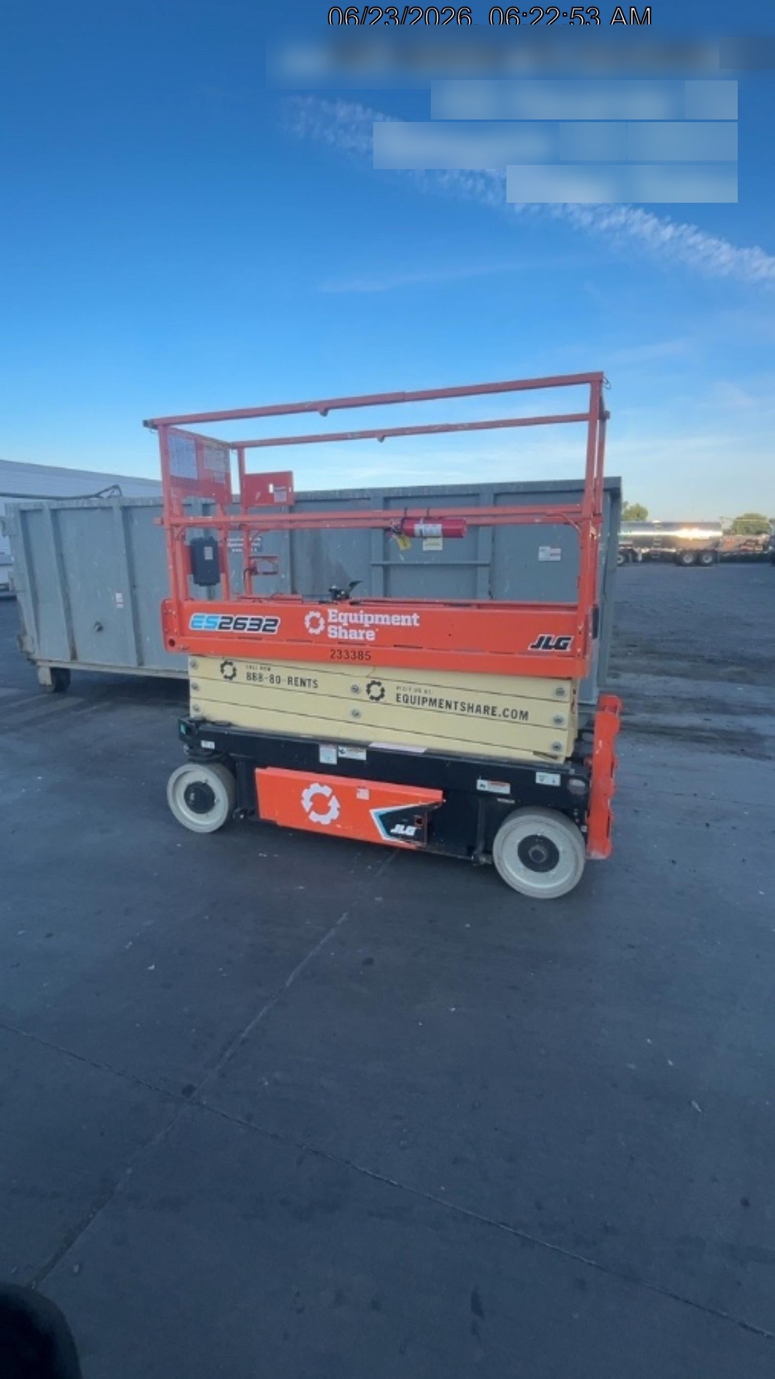 2022 JLG ES2632