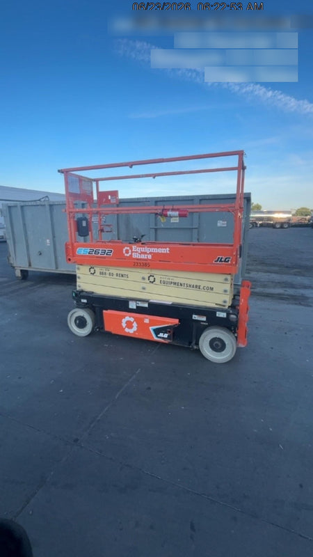 2022 JLG ES2632