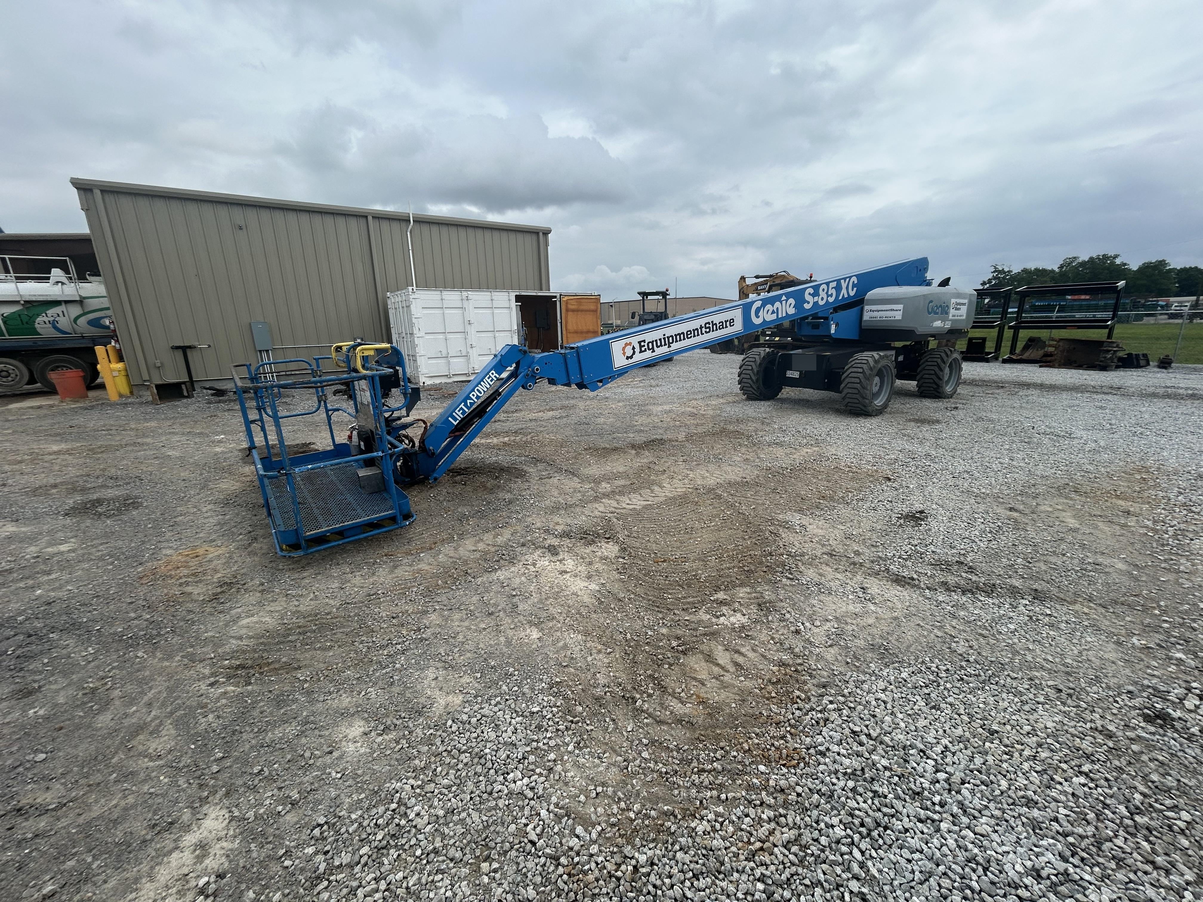 2023 GENIE S-85 XC