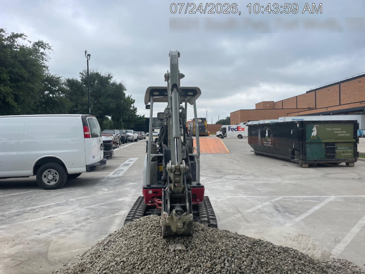 2023 TAKEUCHI TB20e