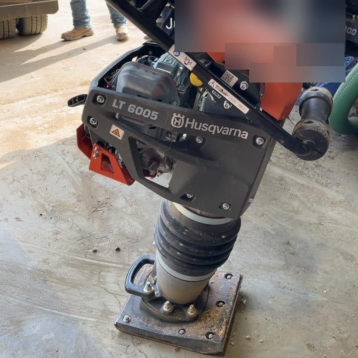 2024 HUSQVARNA LT6005