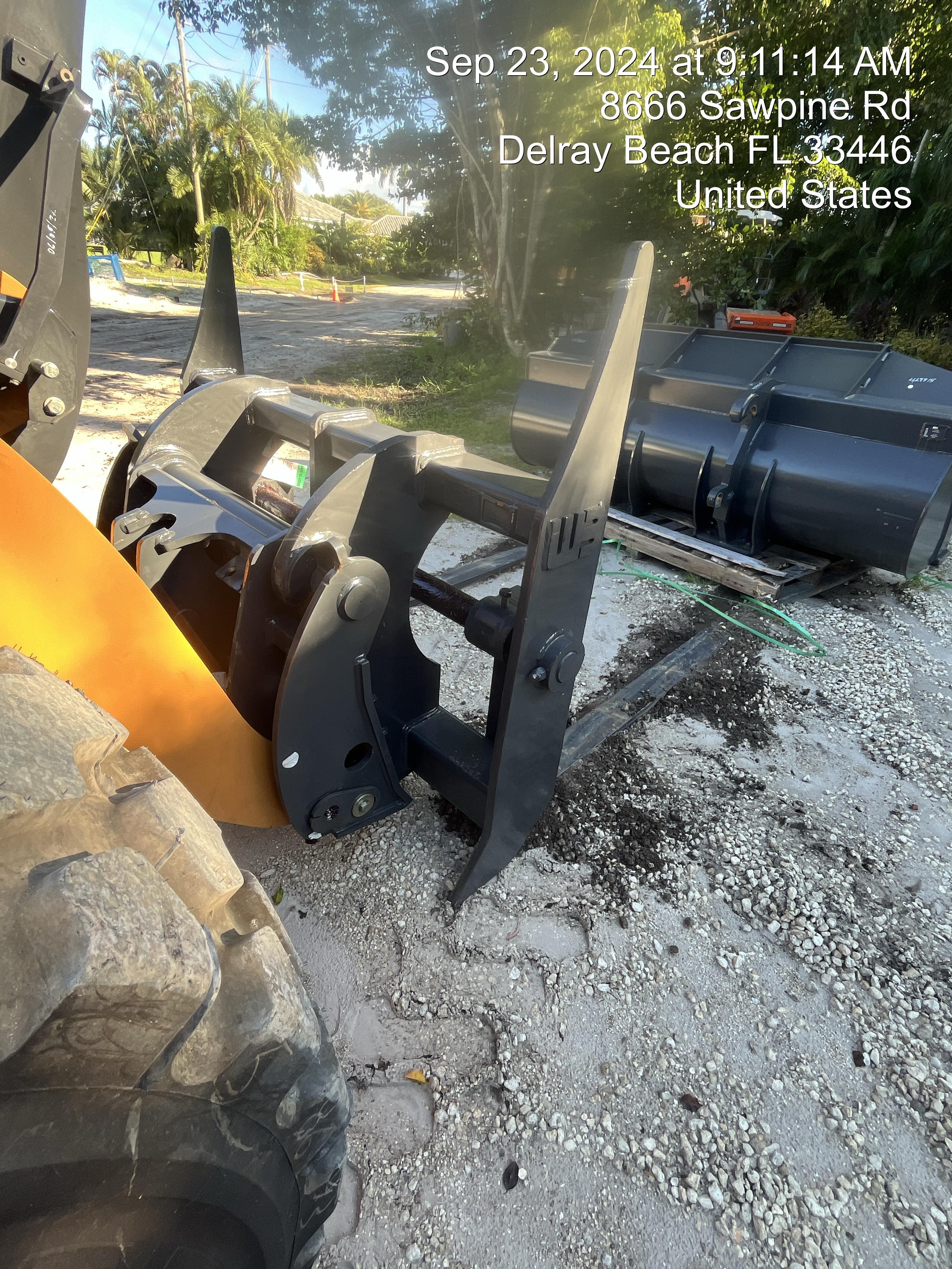 2014 WERK-BRAU 96" Loader Fork Carriage - Werk-Brau