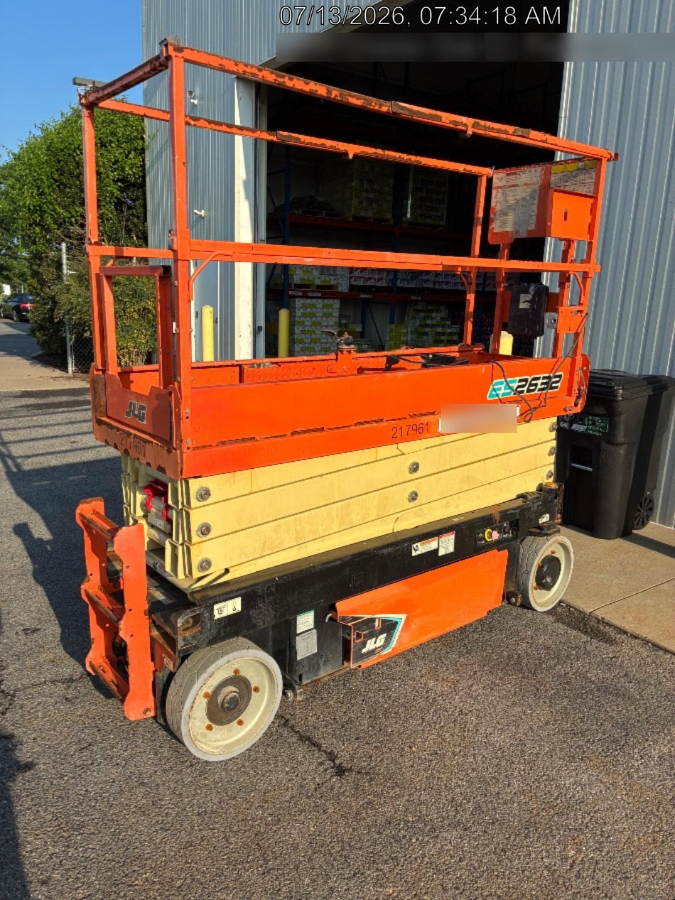 2022 JLG ES2632