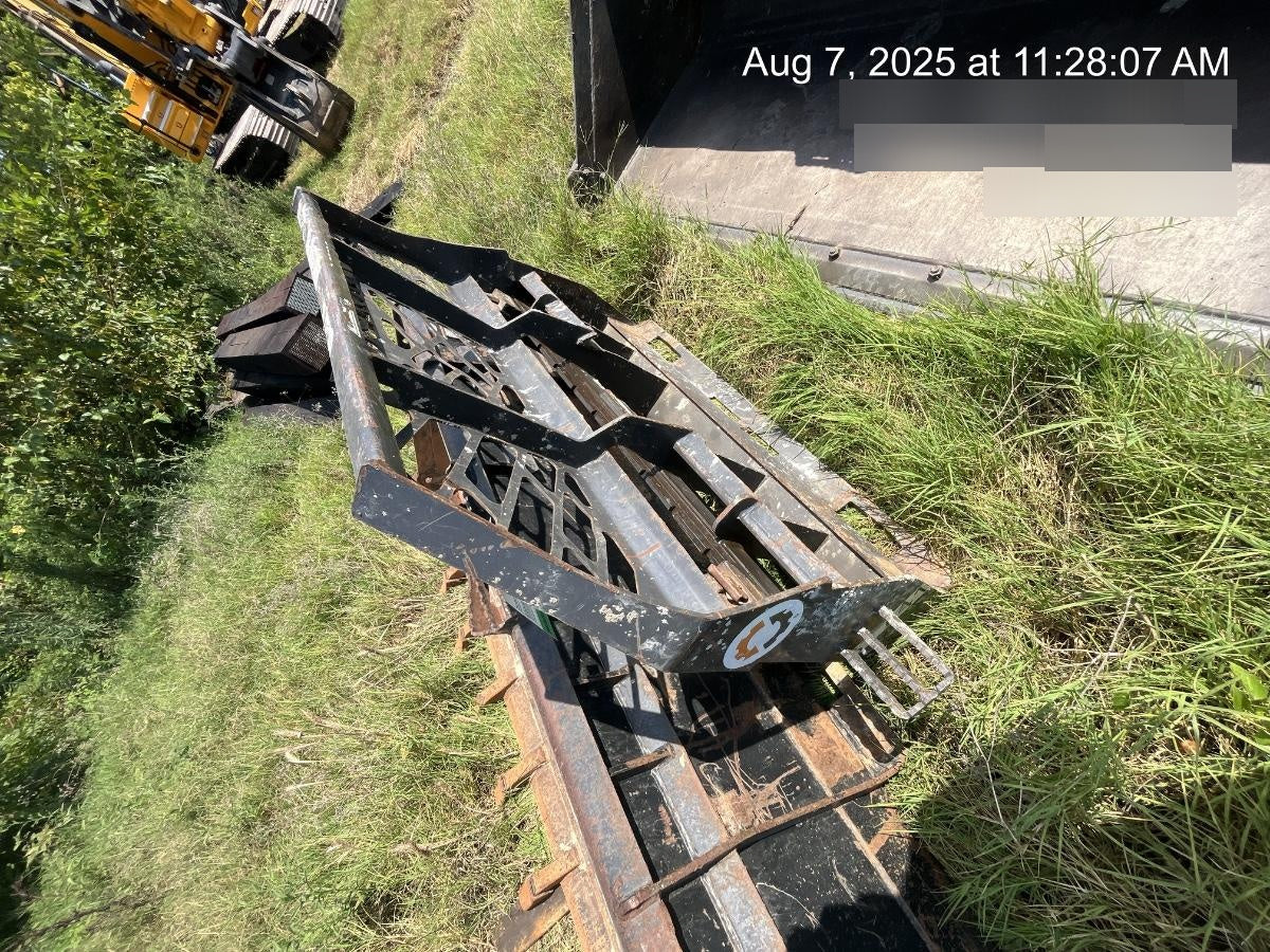 2020 BRADCO 48" Skid Loader Pallet Forks