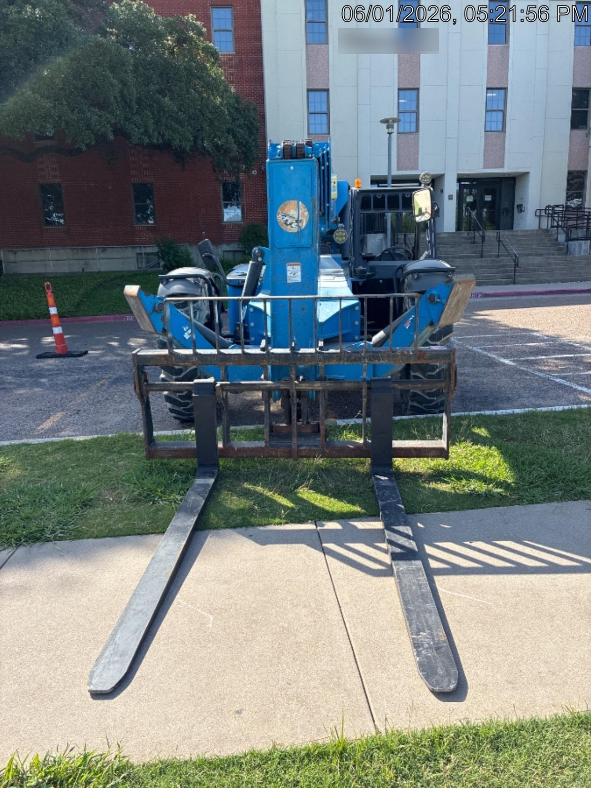 2018 GENIE GTH-1056