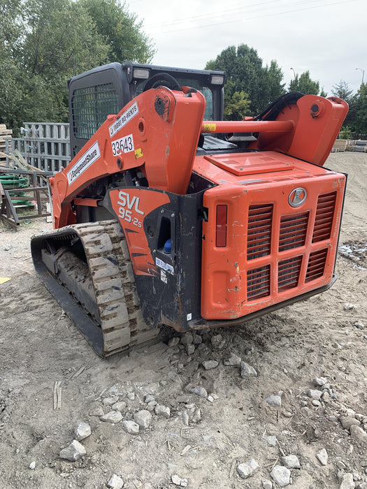 2019 Kubota SVL95-2S Cab/Heat/Air, Standard Tracks, Standard Flow, Hydraulic QC 80" HD w/ Smooth Cutting Edge