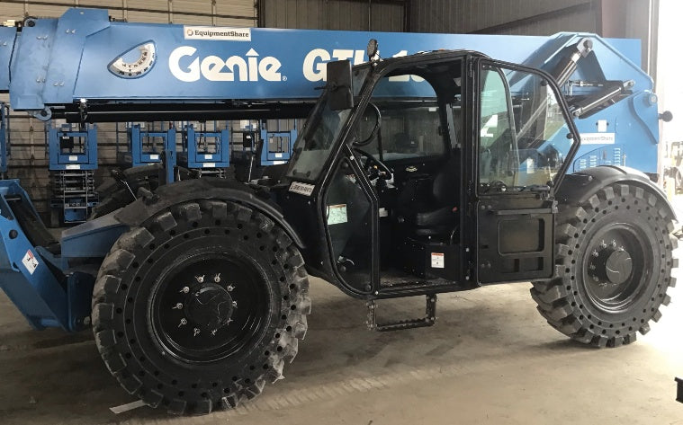 2018 Genie GTH-1056 Genie GTH-1056 w/Enclosed Cab w/HVAC, Work Lights, Solid Tires, Beacon, 60" Carriage and Forks
