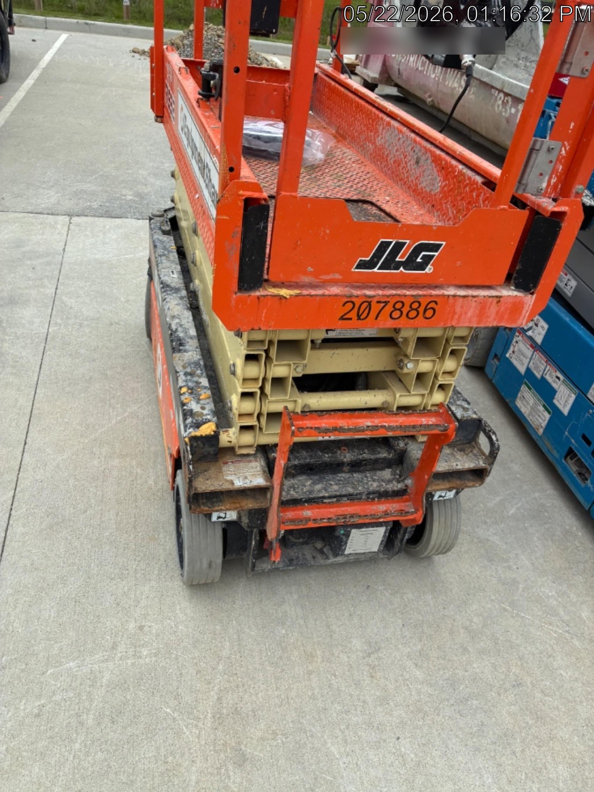 2022 JLG R1932