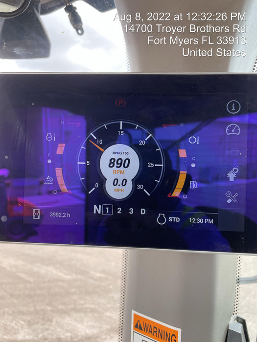 2018 Case 621G CLOSED CAB, JRB 416 STYLE HYD COUPLER