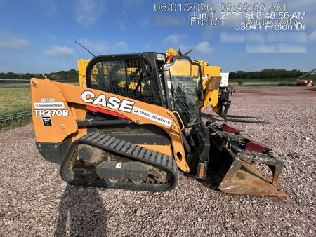 2021 CASE TR270B