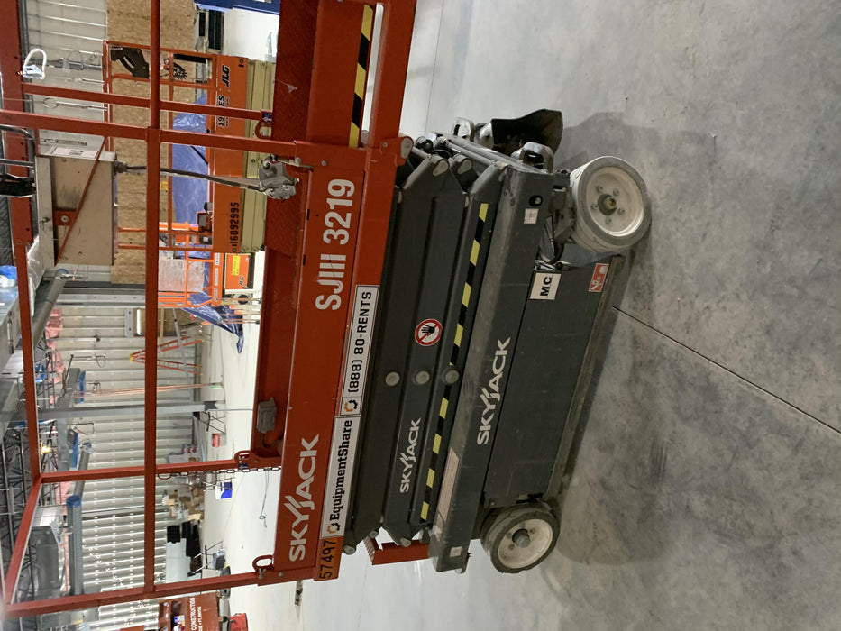 2017 Skyjack SJIII-3219 Standard Rental Specs
