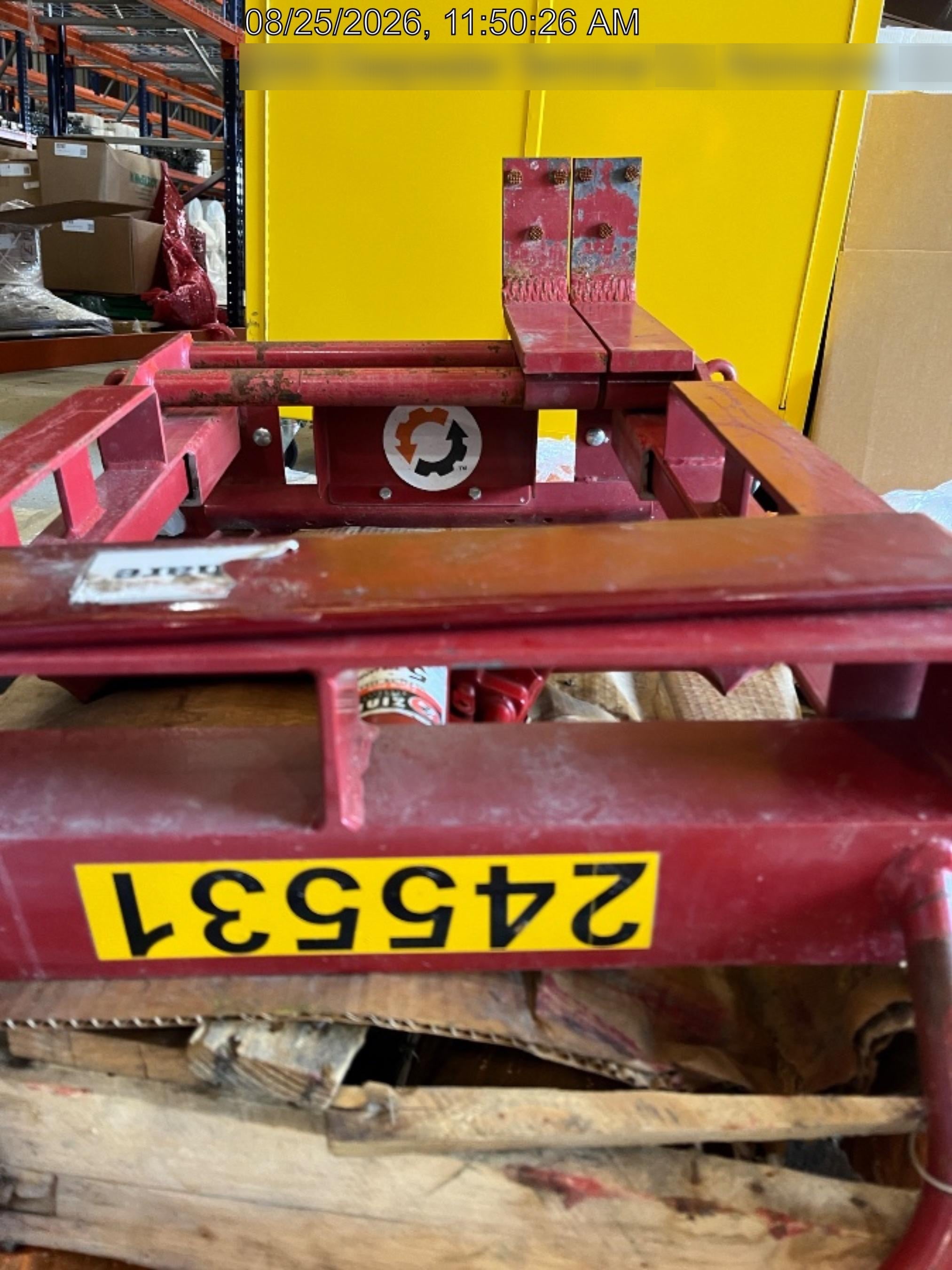 2022 ROL-A-LIFT M-6