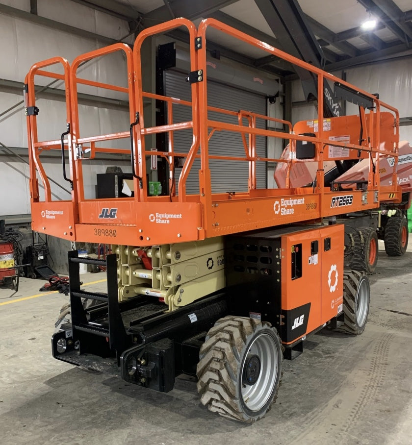 2024 JLG RT2669