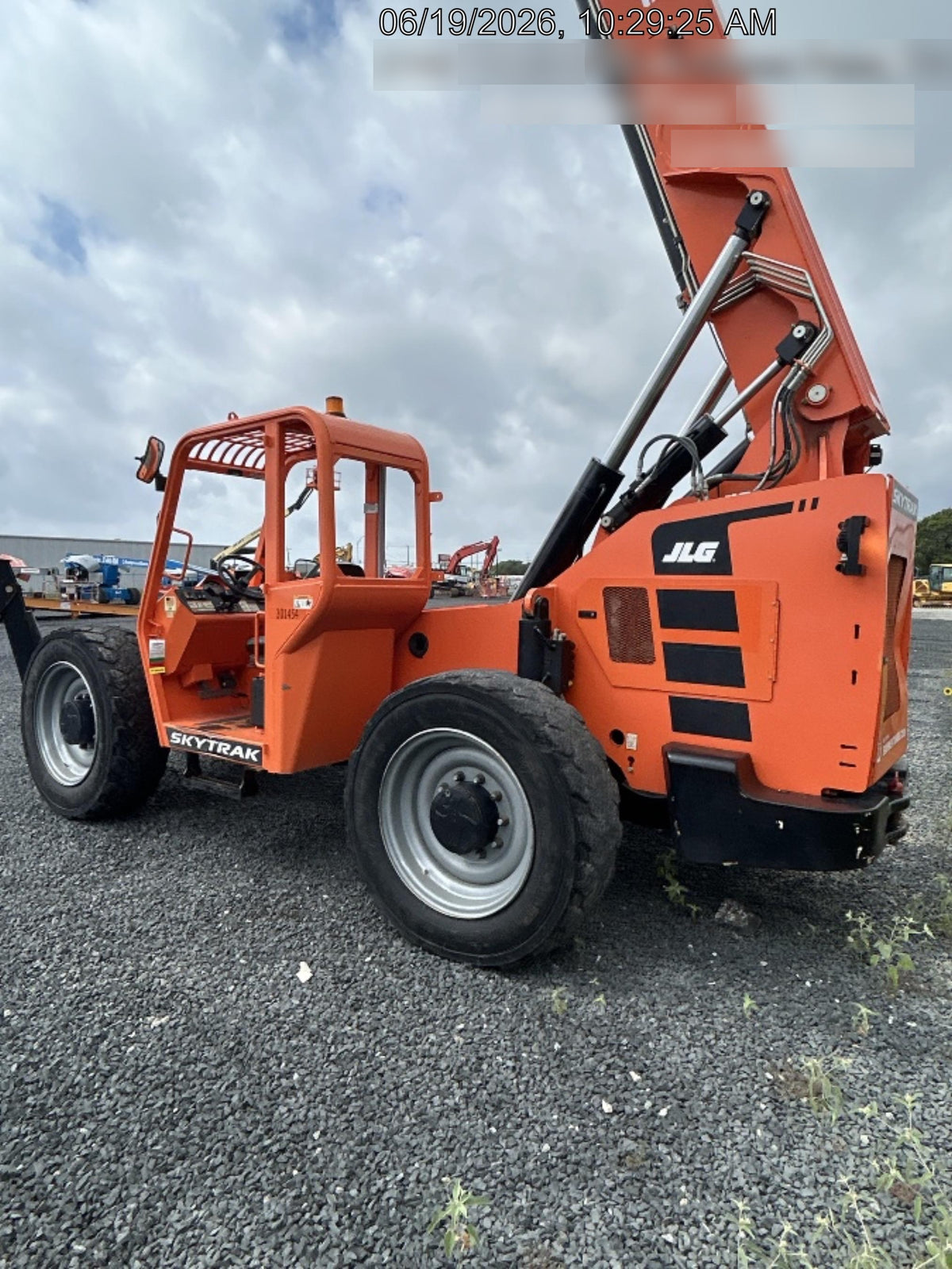 2023 SKYTRAK 12054