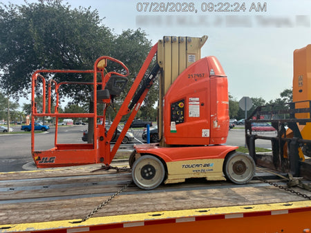 2022 JLG 26E