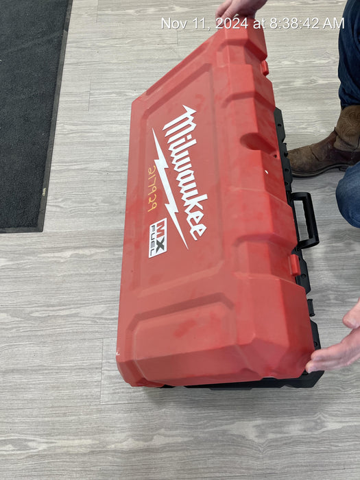 2022 MILWAUKEE MXF301-2CXS