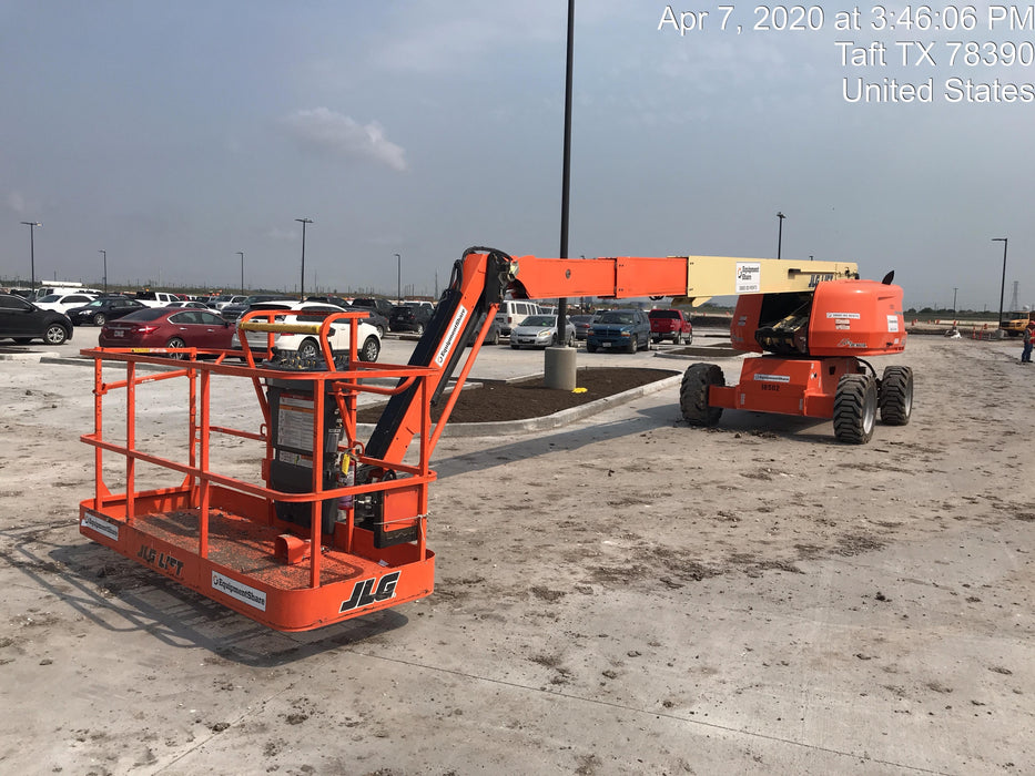 2018 JLG 660SJ