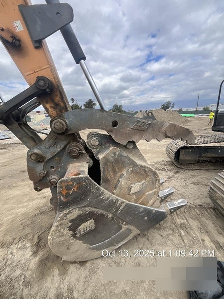 2021 CASE CX210D