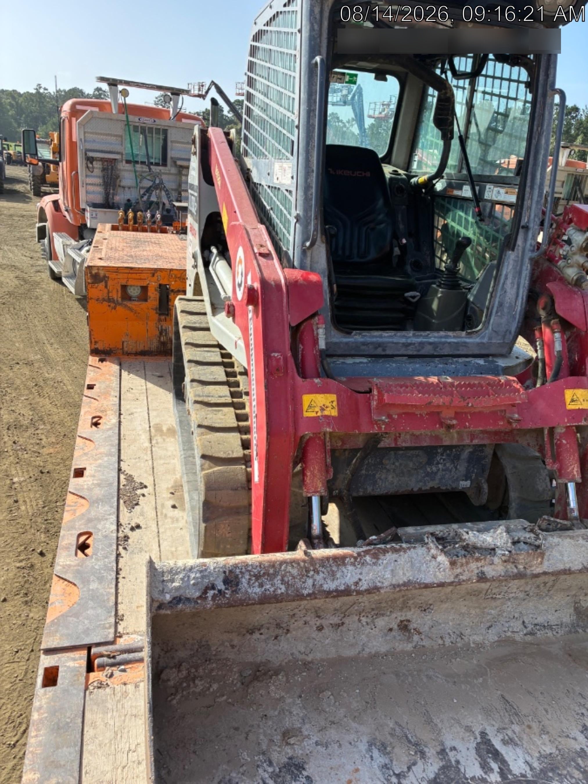 2021 TAKEUCHI TL8R2-CR