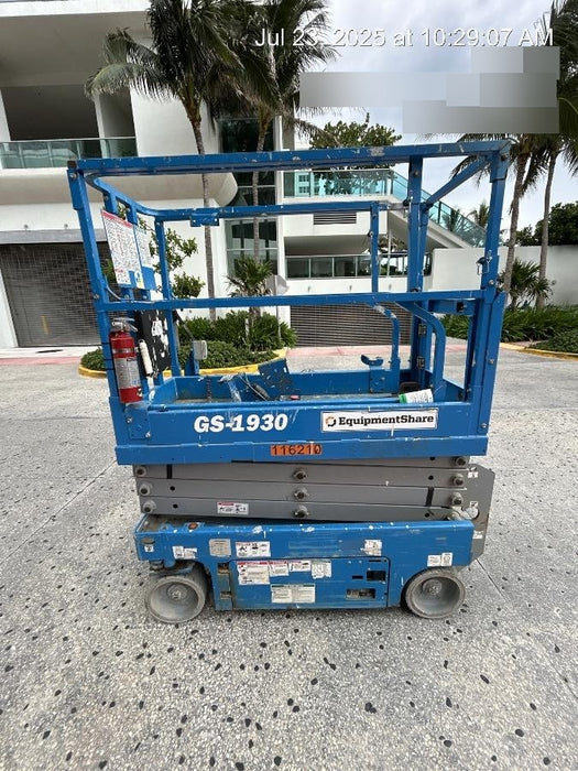 2020 Genie GS-1930 Solid Non Marking Tires, Beacon, Folding rails with half height swing gate
