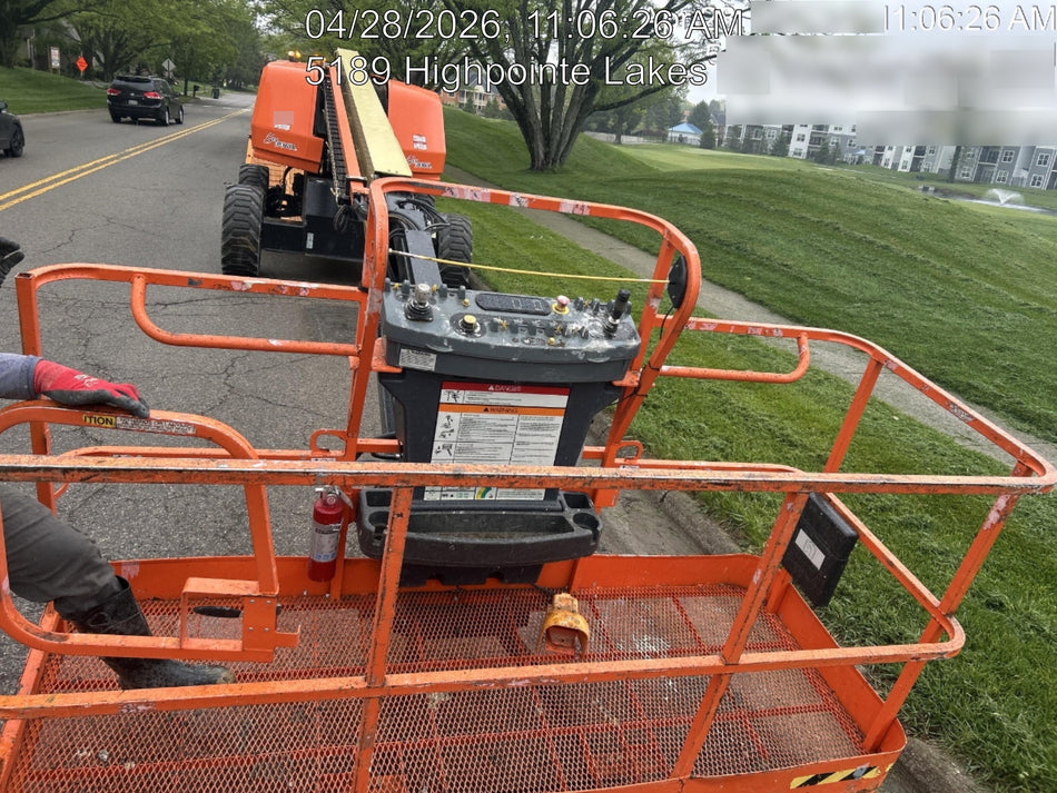 2024 JLG 660SJ
