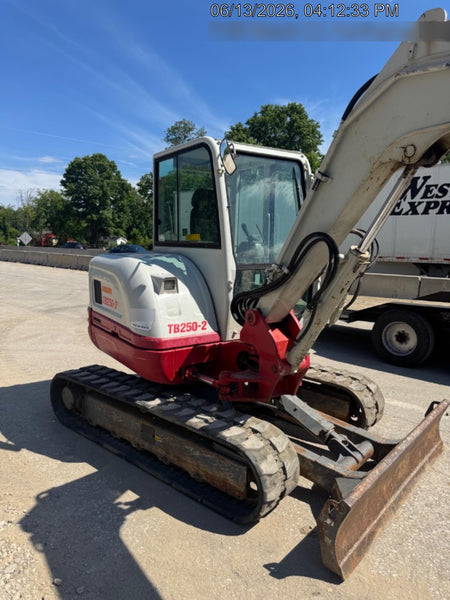 2020 TAKEUCHI TB250-2C