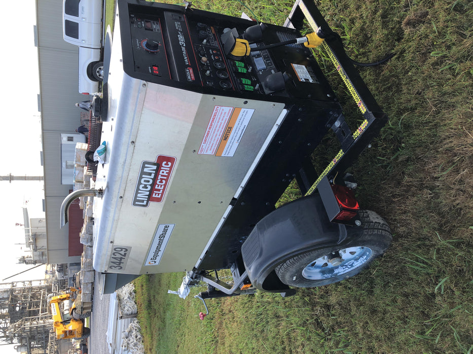 2019 Lincoln Electric Vantage 322 Welder Ready-Pak 3, Two wheel trailer, Fender and Light kit, Cable Rack