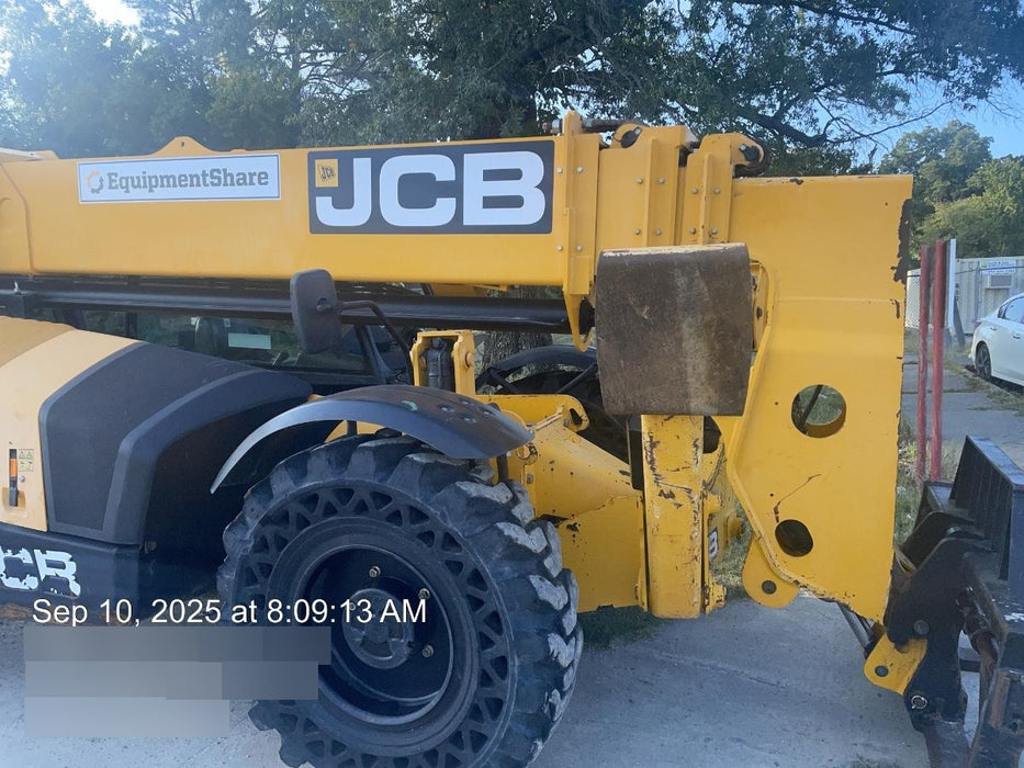 2019 JCB 510-56 Canopy, 74 HP, Solid Tires, STD Worklight, Beacon, Aux Hydraulics, Lifting Eye, Back up Alarm w/66" Carriage/60" Forks