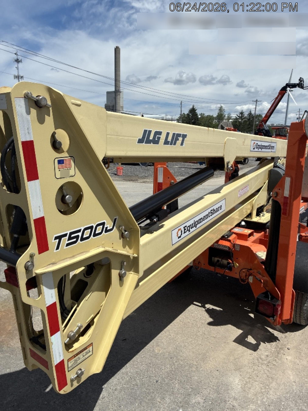 2021 JLG T500J