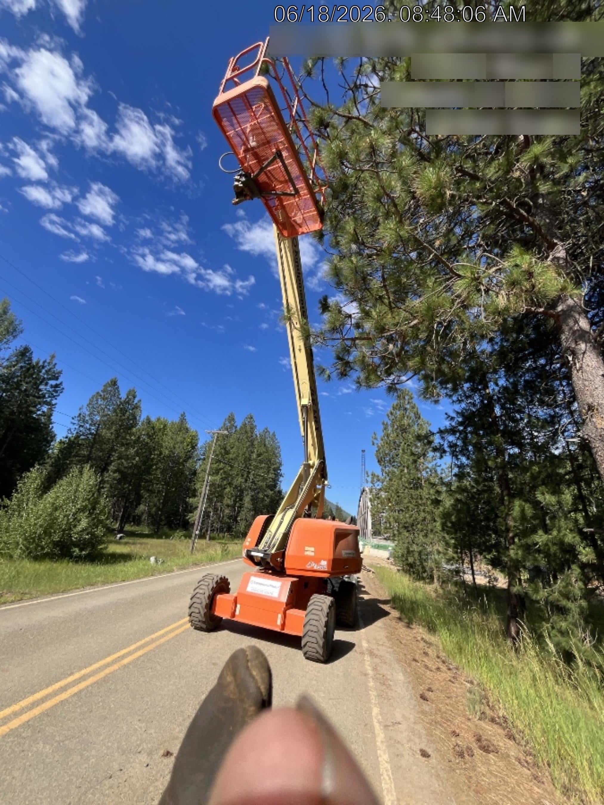 2020 JLG 660SJ
